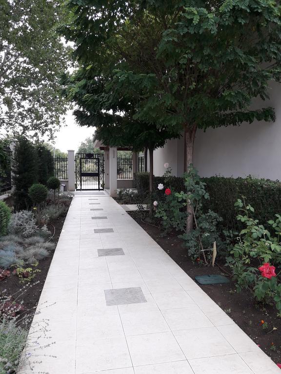Stella Udacha Apartments & Studios Σάνι Μπιτς Εξωτερικό φωτογραφία